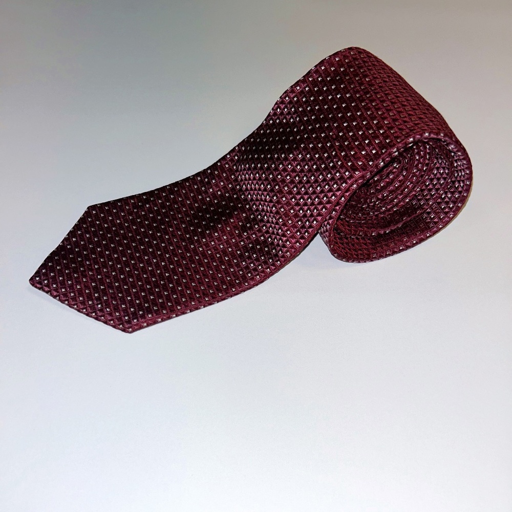 100% Silk Calvin Klein Mens Tie